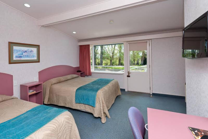 גור Croydon Lodge מראה חיצוני תמונה